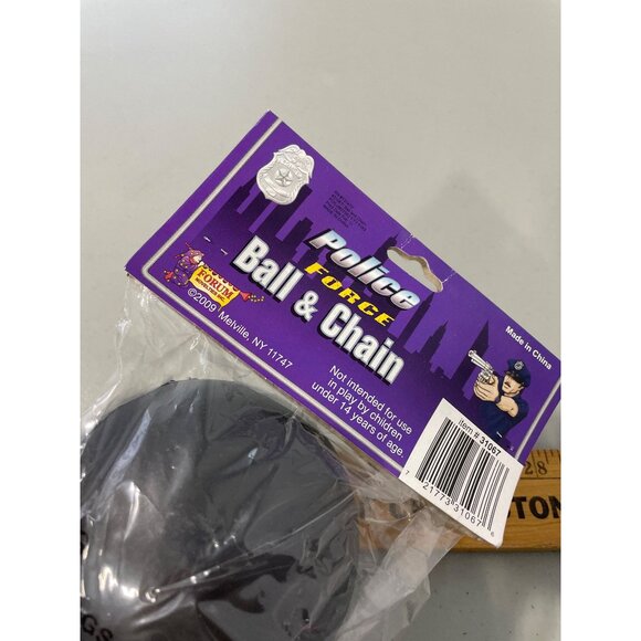 Police Force Ball and Chain Forum Novelties Ages 14+ Black Plastic Toy Prop NEW - Picture 3 of 6
